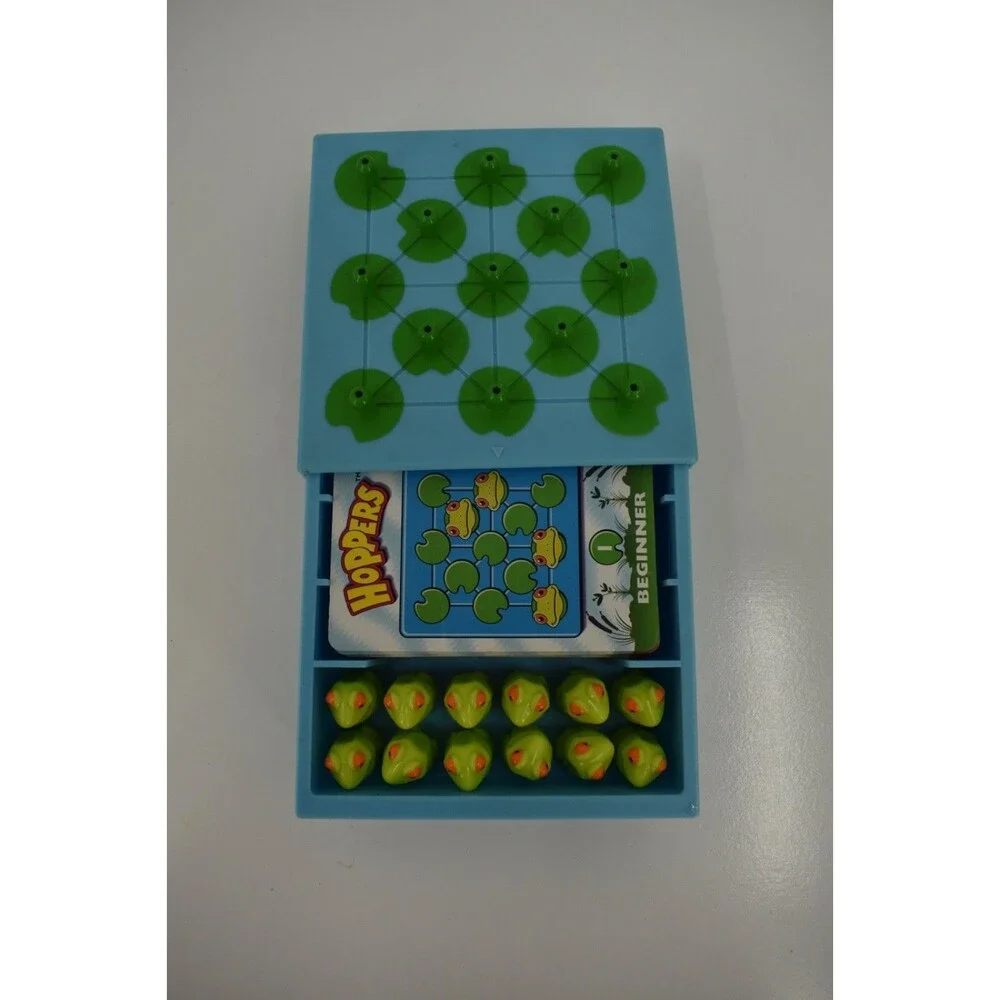 Vintage ThinkFun Hoppers Peg Solitaire Game 100% Complete Cards Frogs 1999